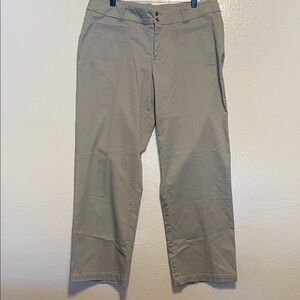 Women's Heather Gray Casual Modern Fit Pants by Christopher & Banks Size 14P